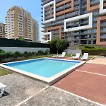 Rocha Tower 13c * Portimão