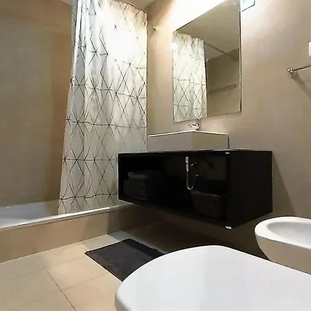 Apartament Rocha Tower 13c